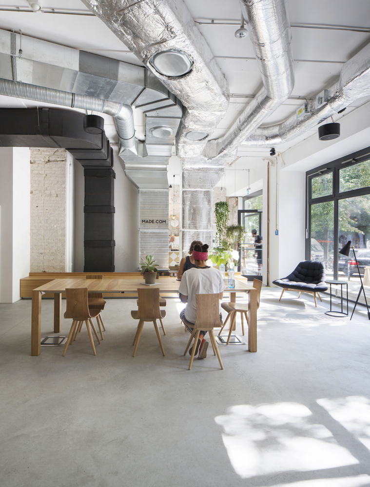 柏林 BECYCLE 精品健身工作室 | 融合健康、健身与风格的创新设计-28