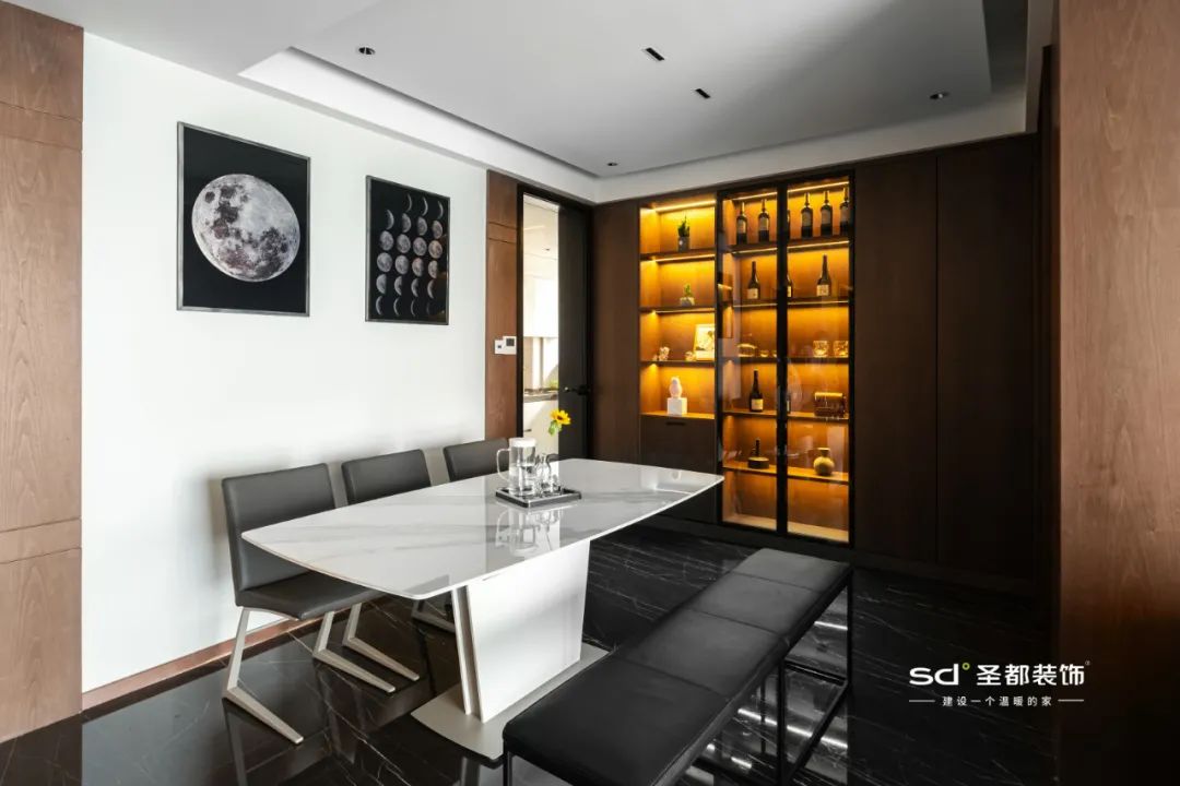 现代简约风家居,主卧占⅓太享受,神仙衣帽间心动 100%!-26