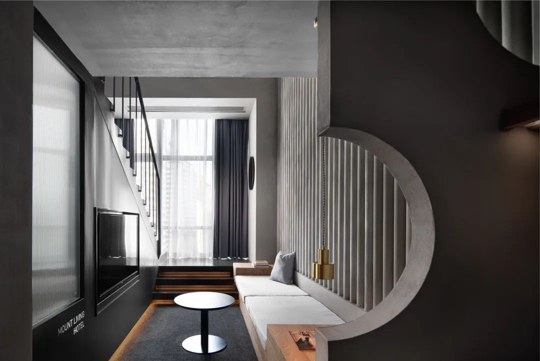 重庆观音桥“扎根山与”酒店 | 奶酪空间,猎奇体验-31