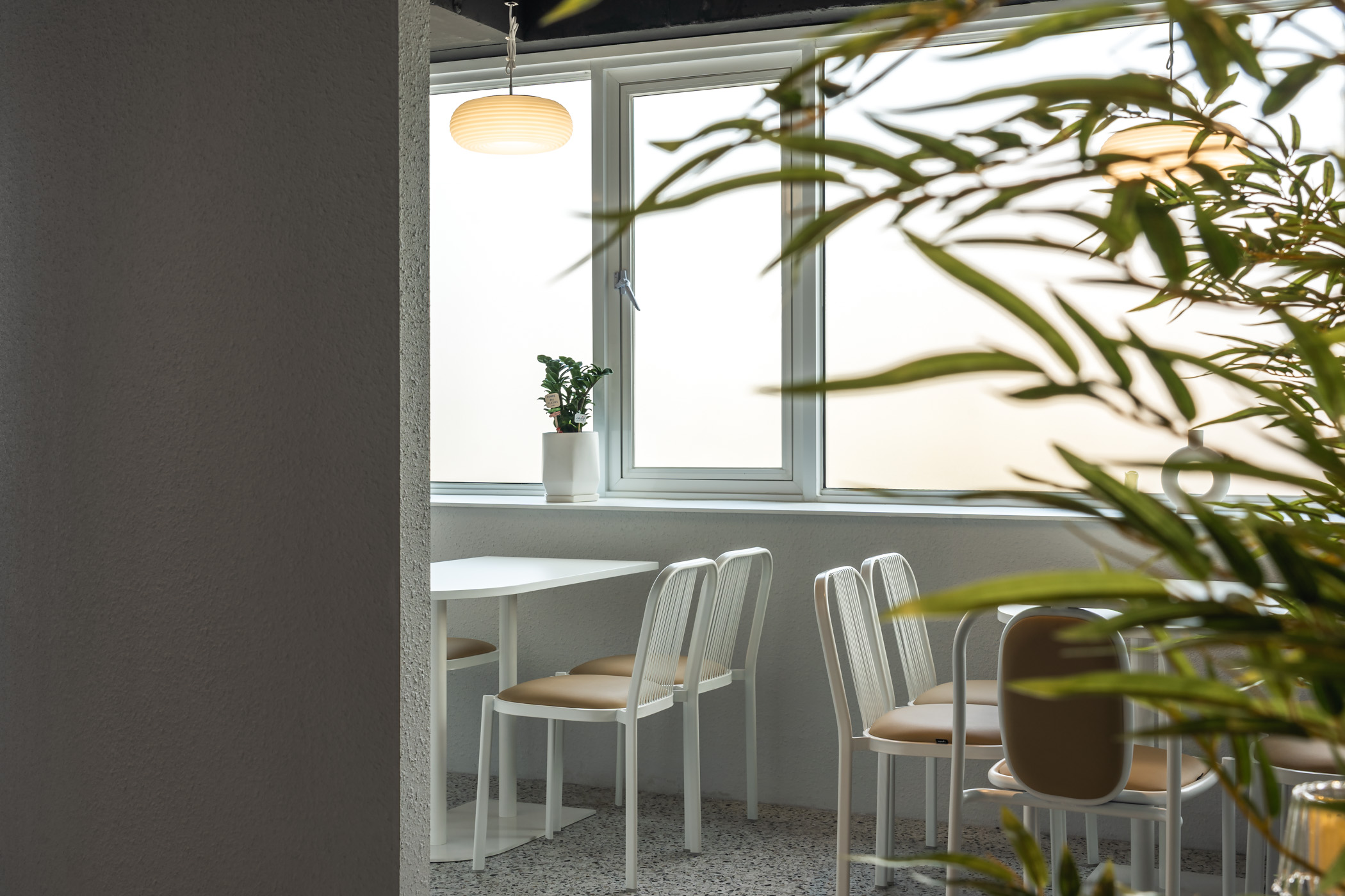 70 平现代简约咖啡厅，点睛之笔的室内设计-12