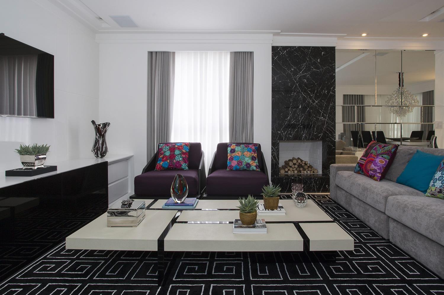 巴西设计师Érica Salguero 的木质玻璃公寓设计-2