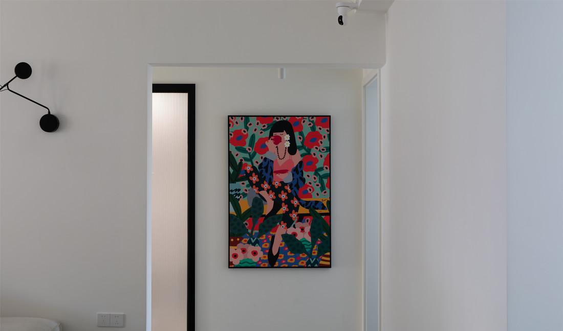 悬浮壁柜打造多彩客厅-28