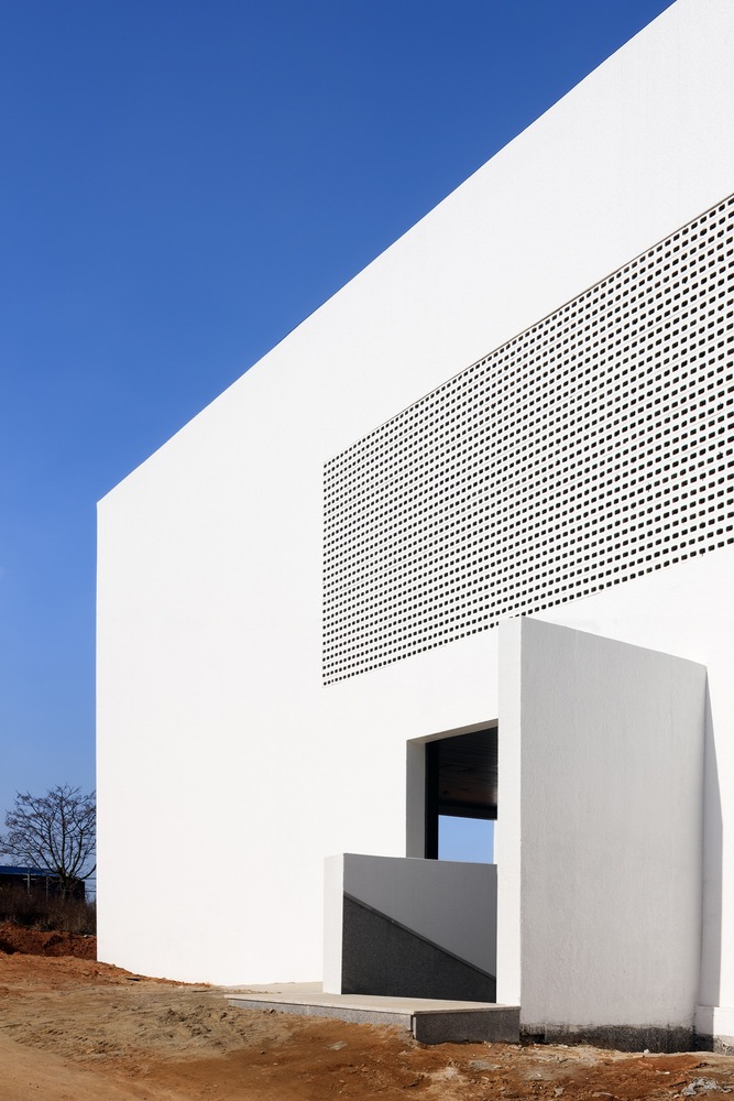 岛居社区中心 | “水”中围出的公共空间-40