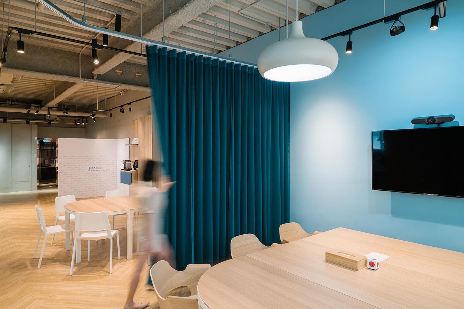 【辦公室空間設計】科技也可以很摩登『智齡科技辦公室』| 開物設計-11