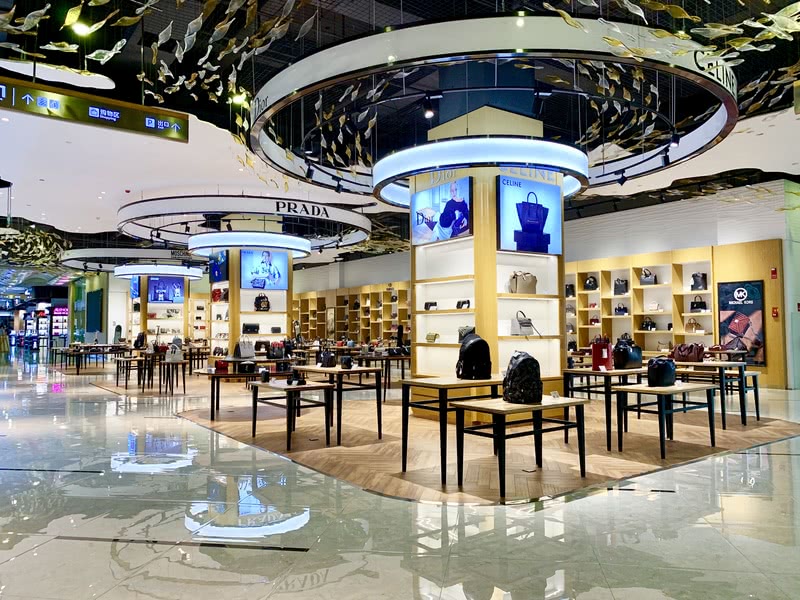 厦门跨境电商雅娜购-1