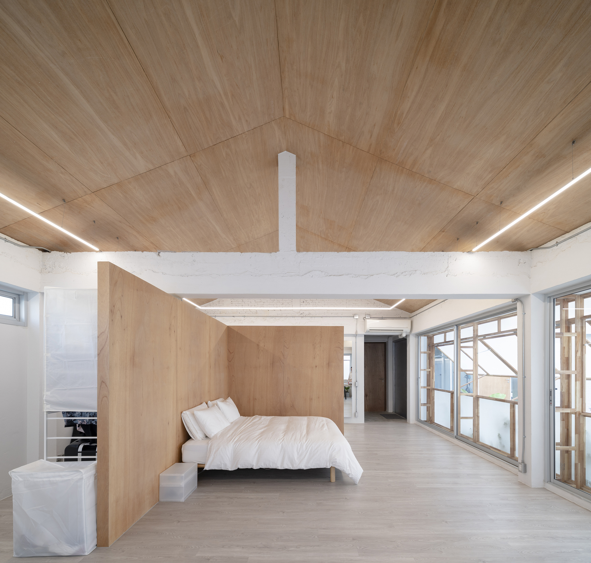 曼谷两代同堂住宅翻新-6