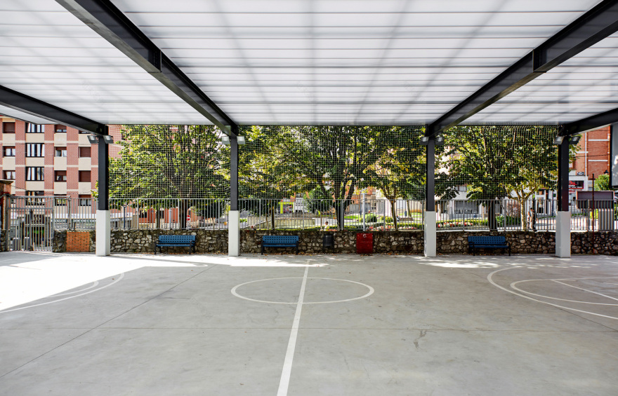 释放户外空间 | 葡萄牙 ete 幼儿园屋顶设计-37