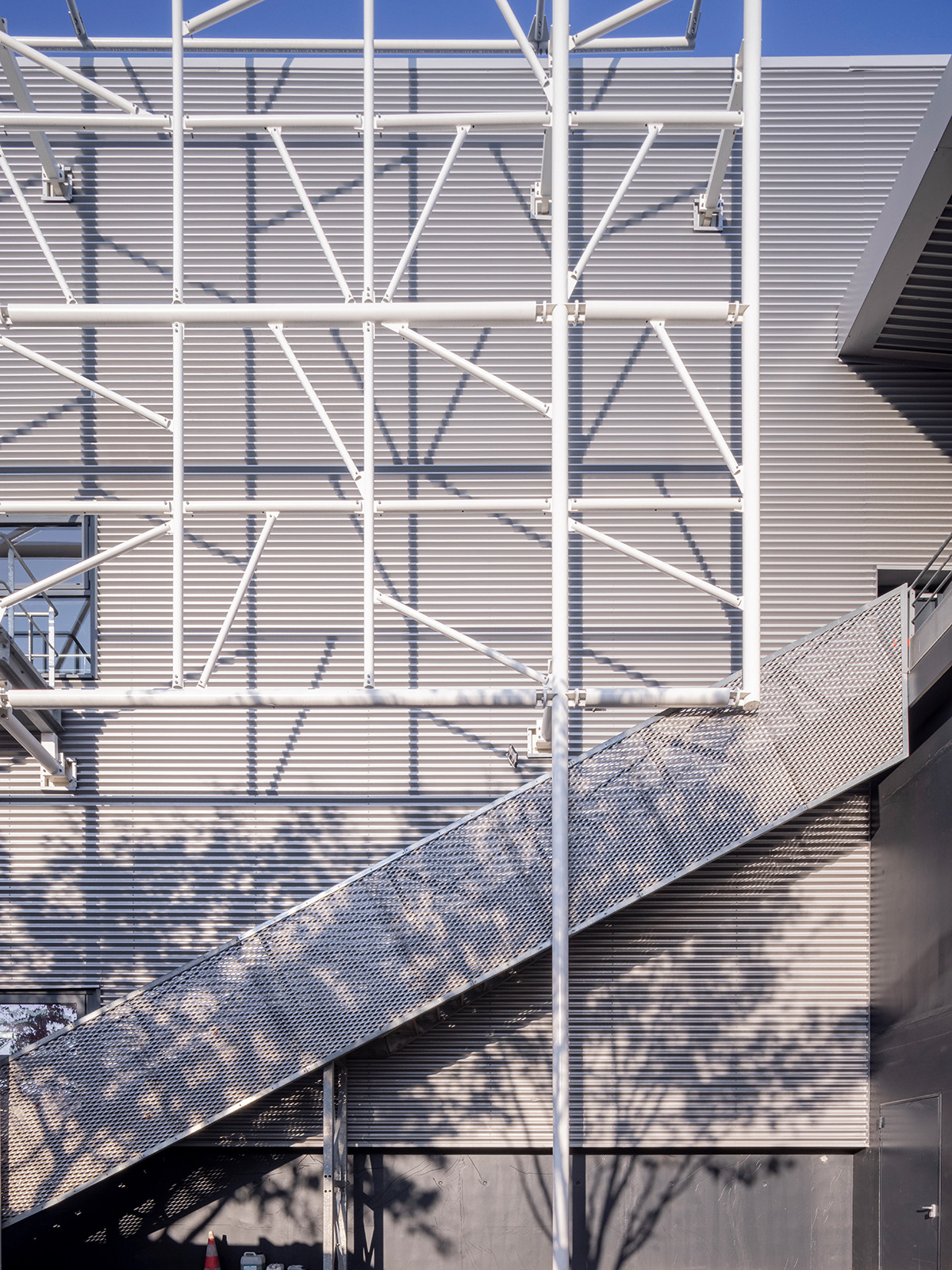 巴黎南特雷垃圾分拣中心改建,绿色环保与高效工作并重-21