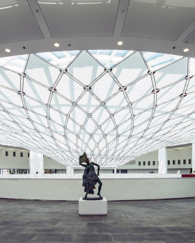 广州美术馆丨中国广州丨德国赫尔佐格与合伙人建筑设计事务所等三方