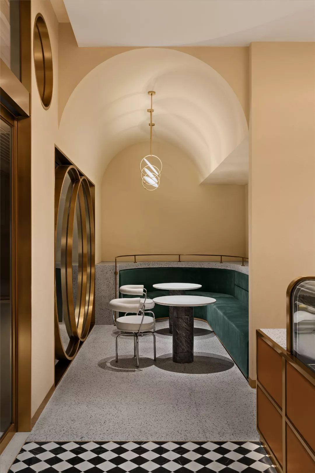 梦幻法式甜品屋 | 色彩与圆形的完美交响-39