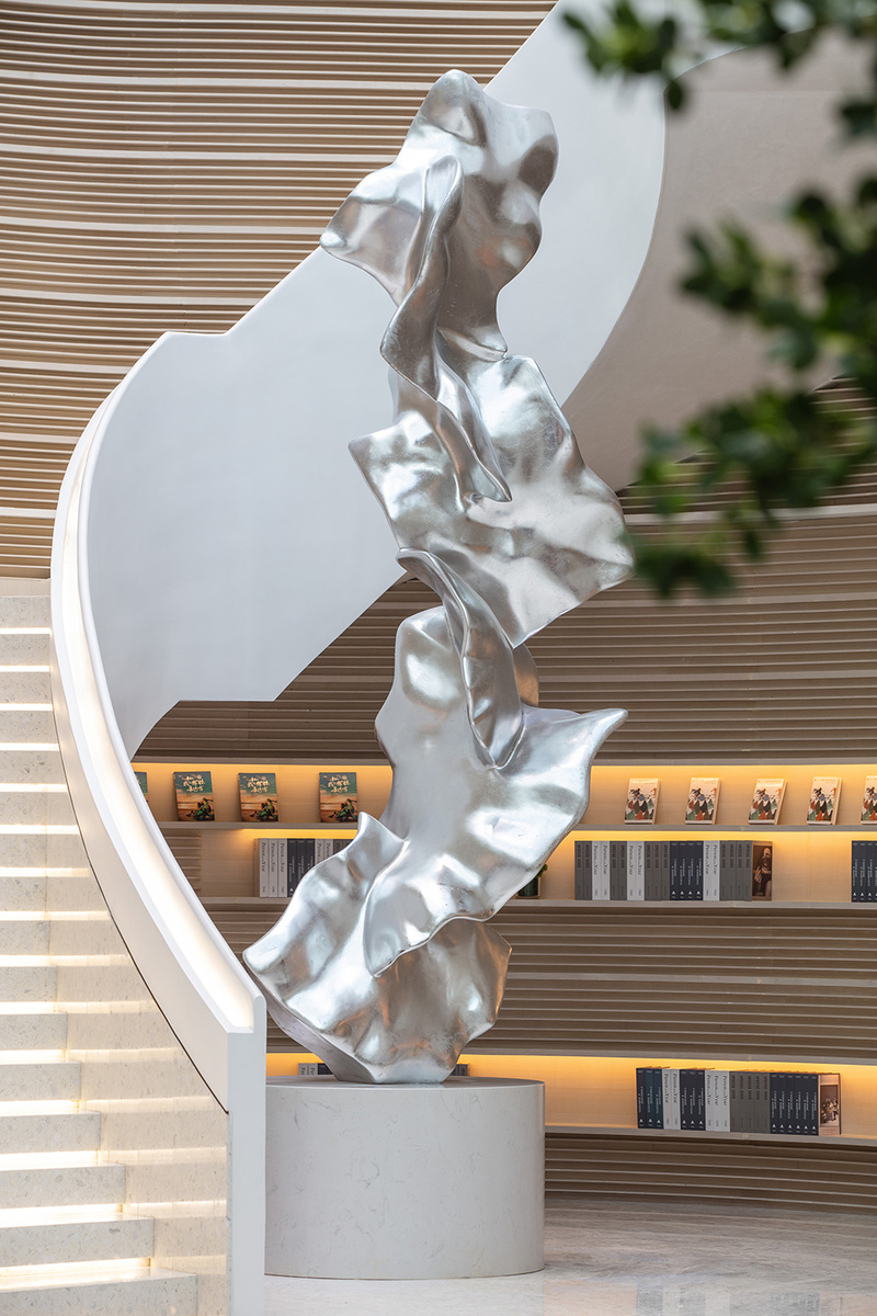 天境云著美学馆 | 自然光影的诗意空间-17