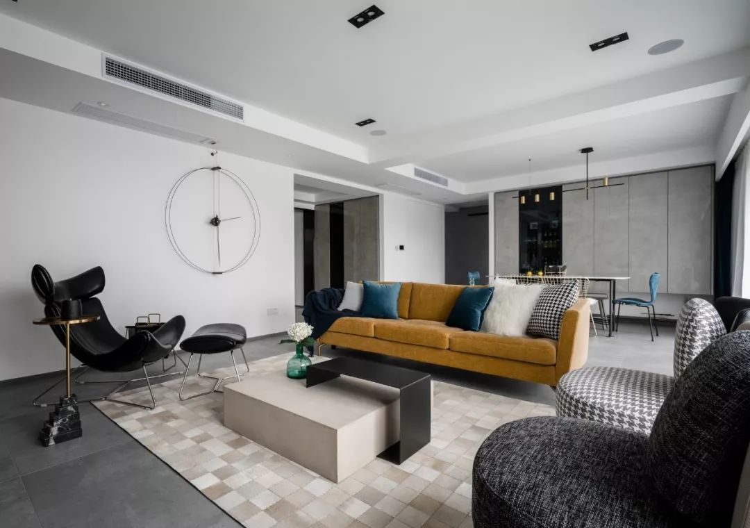 极简黑白灰,小户型 LOFT 变大 house-108