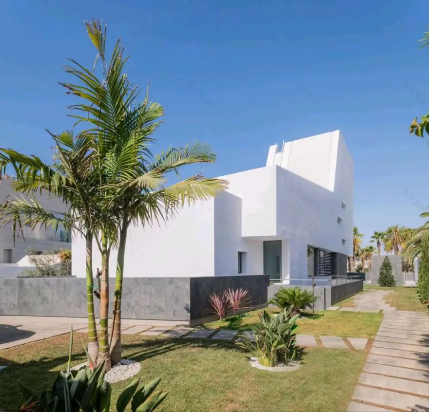 适合居住的地标。PlayaSerena的单身家庭住宅-4