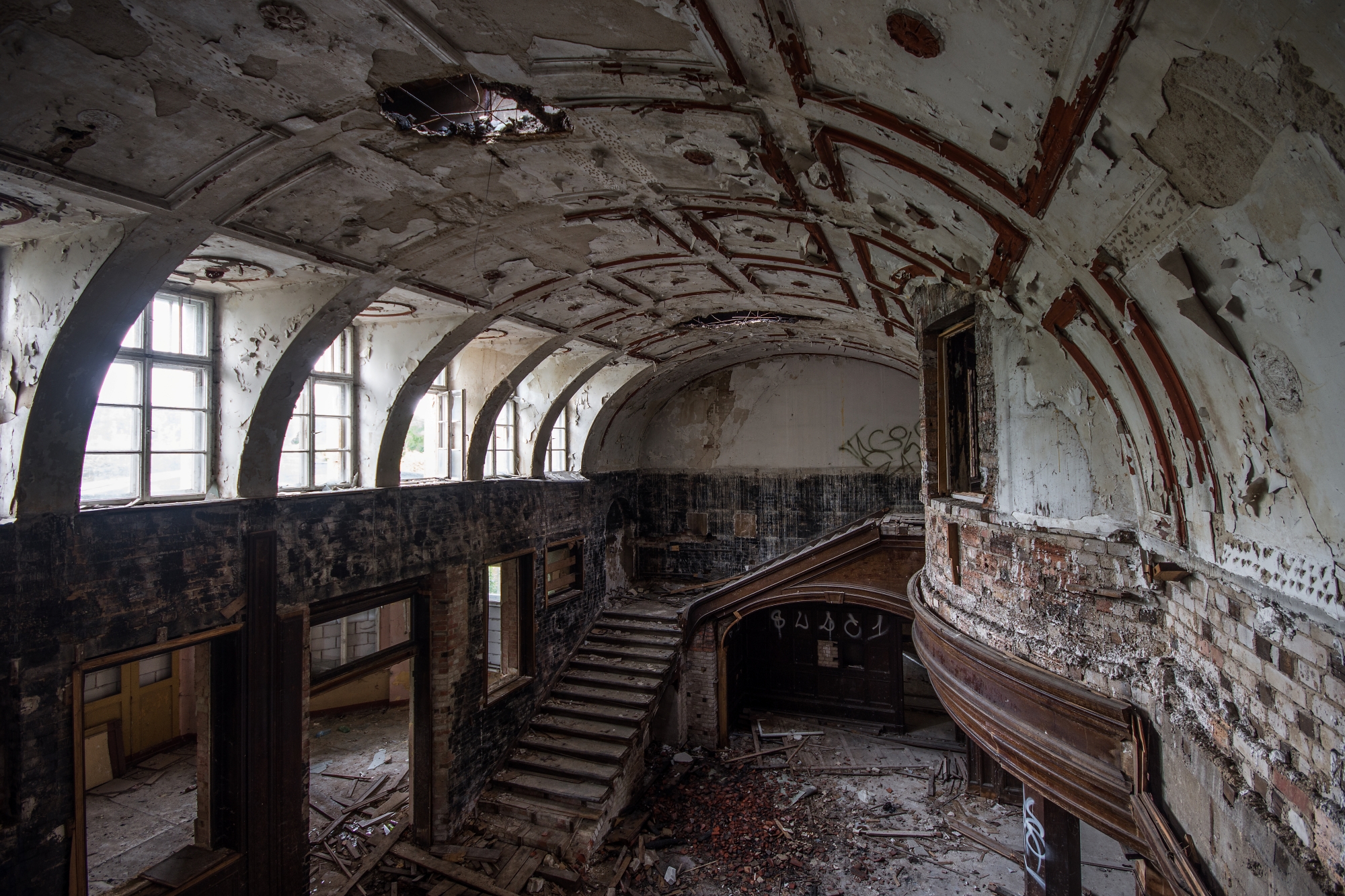 贝乌奇大宫殿修复及豪华酒店建设项目-17