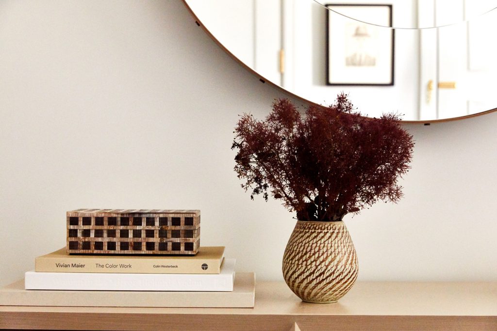 PPER EASTSIDE LANDMARK MODERNIST  MANHATTAN Joan Enger-8