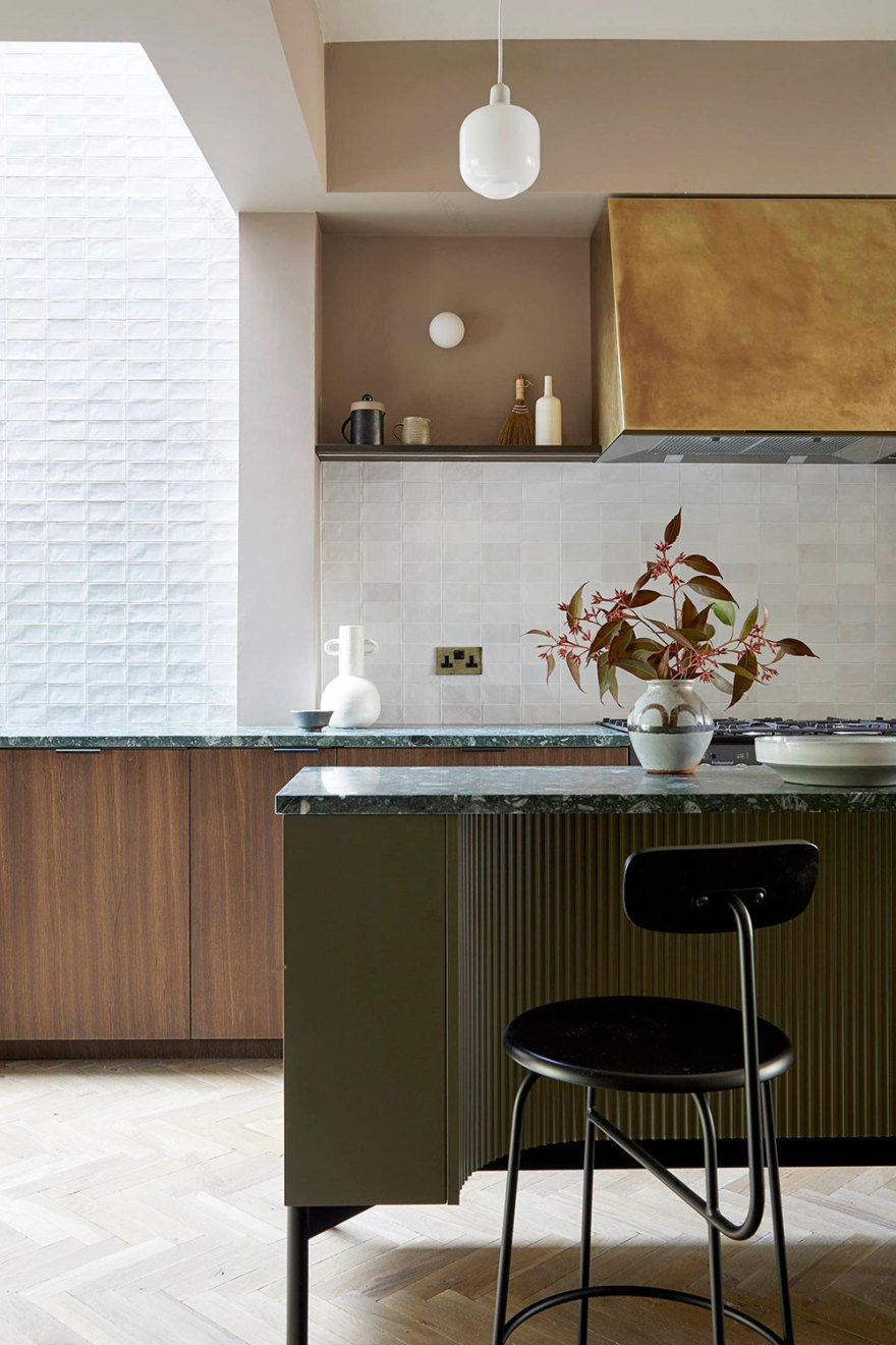 伦敦时尚温馨家庭住宅设计-5