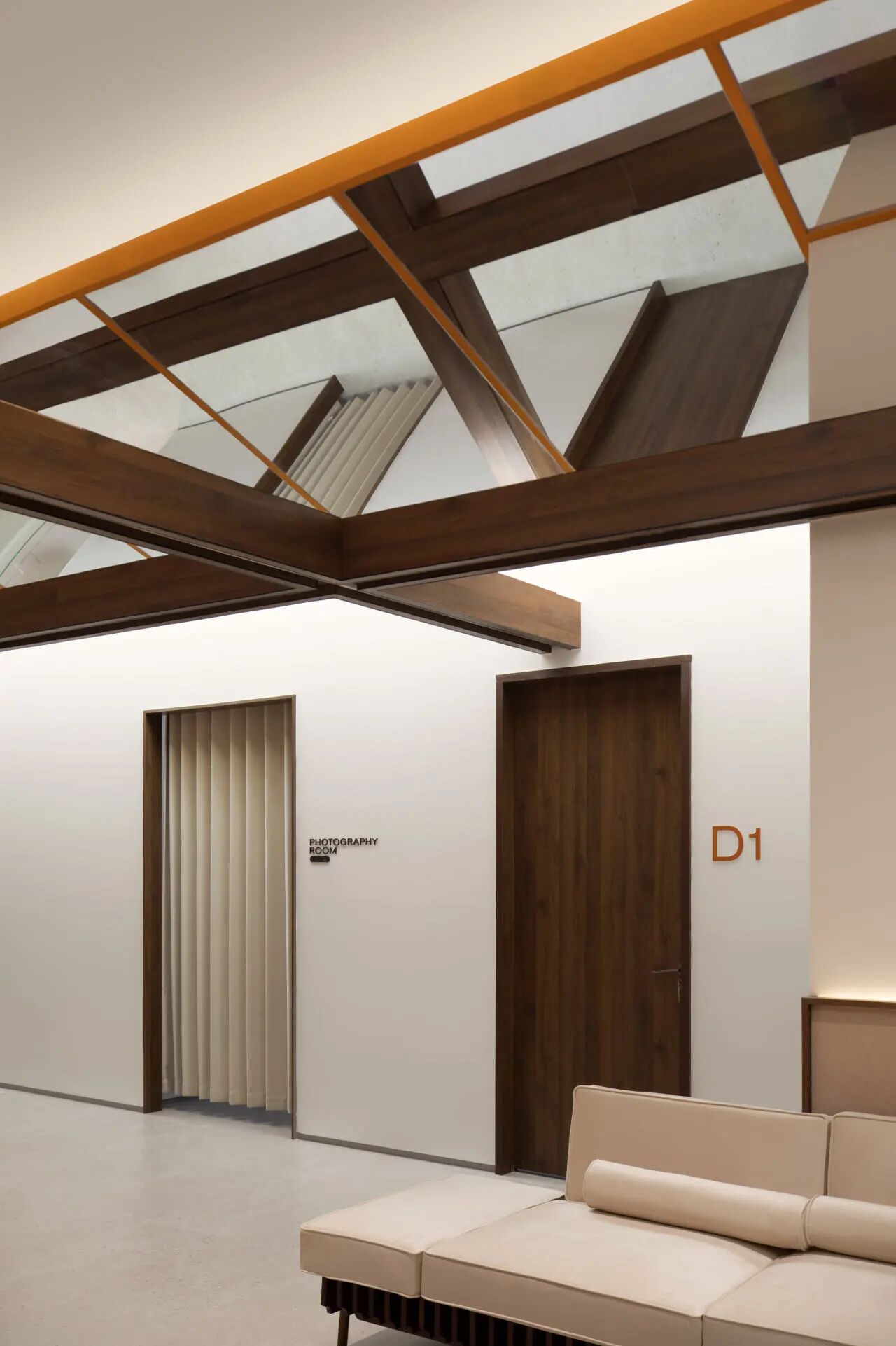 颜所美肤诊所·光环花园城店丨中国重庆丨MOOTHAN.-36