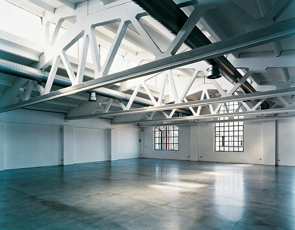 米兰百年工厂复兴,打造多功能活动空间-57