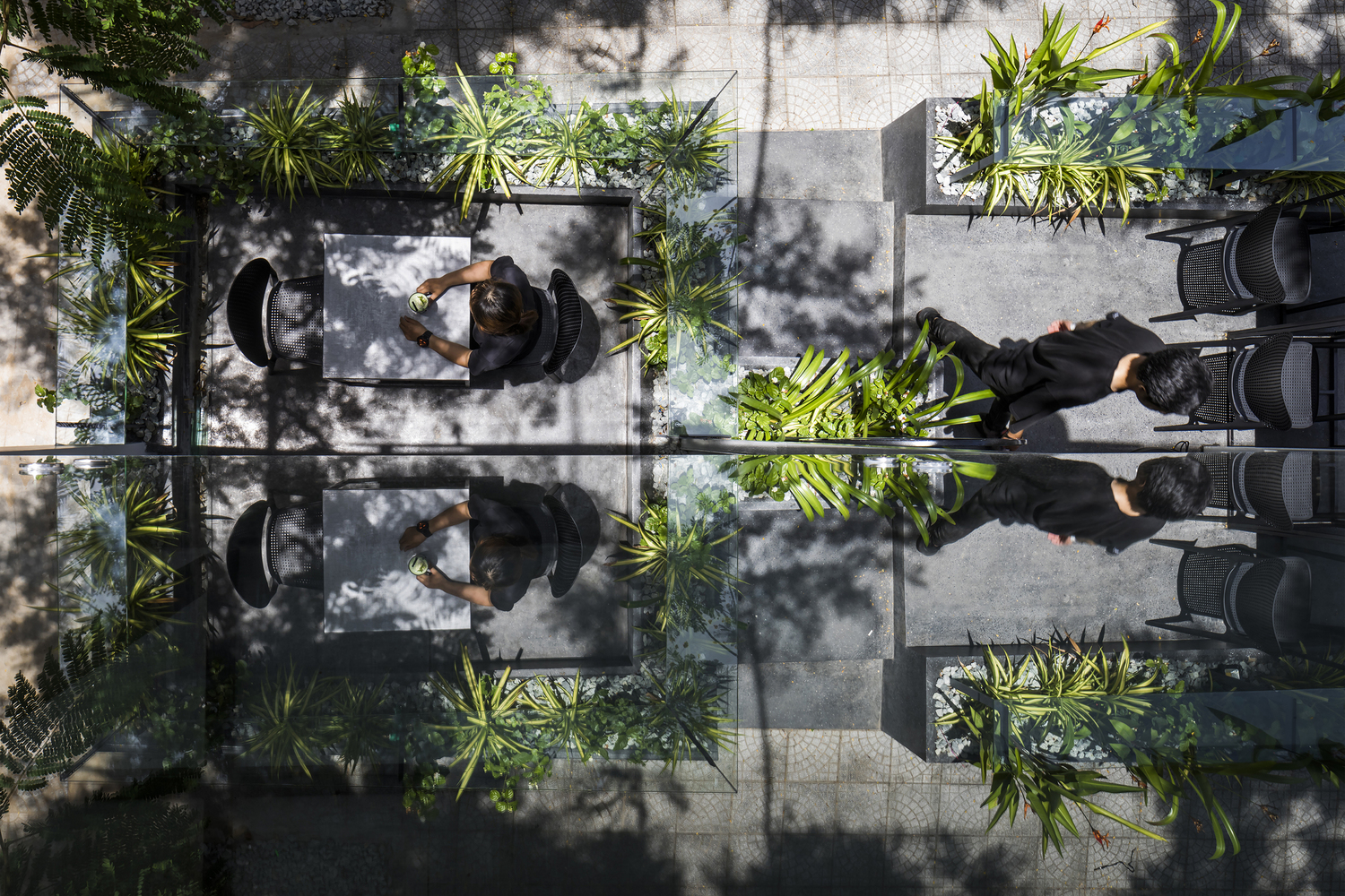 越南传统与现代交融的 O2 咖啡馆-21