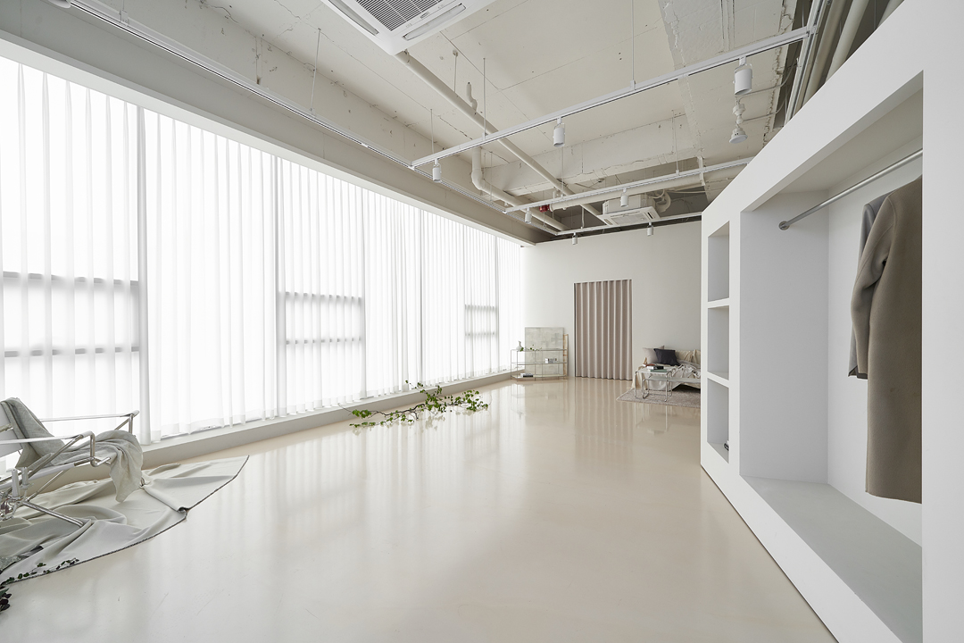 白色简约办公空间，打造感性设计典范-11