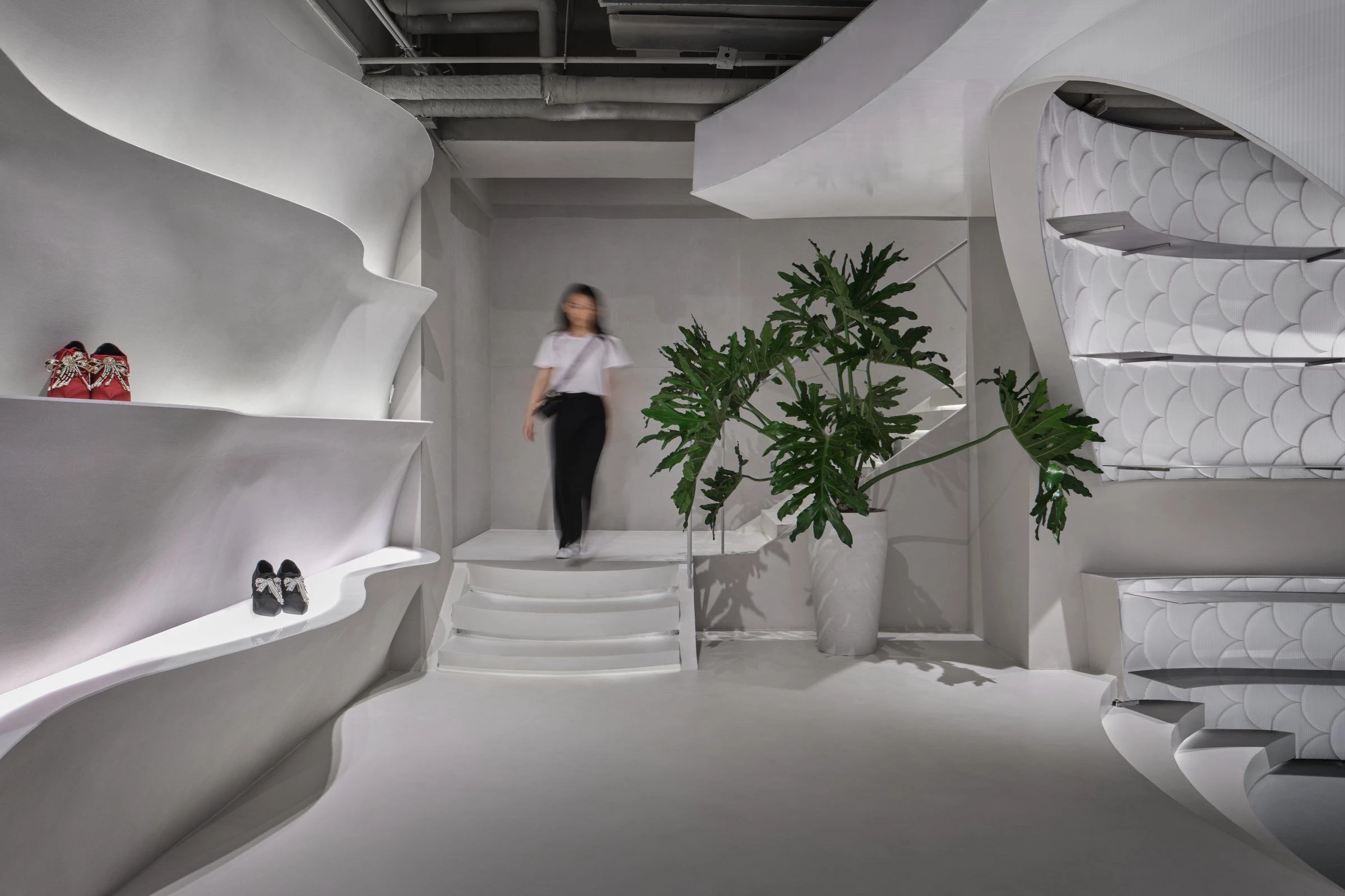 ALL IN Highline Brand Collection Store-36