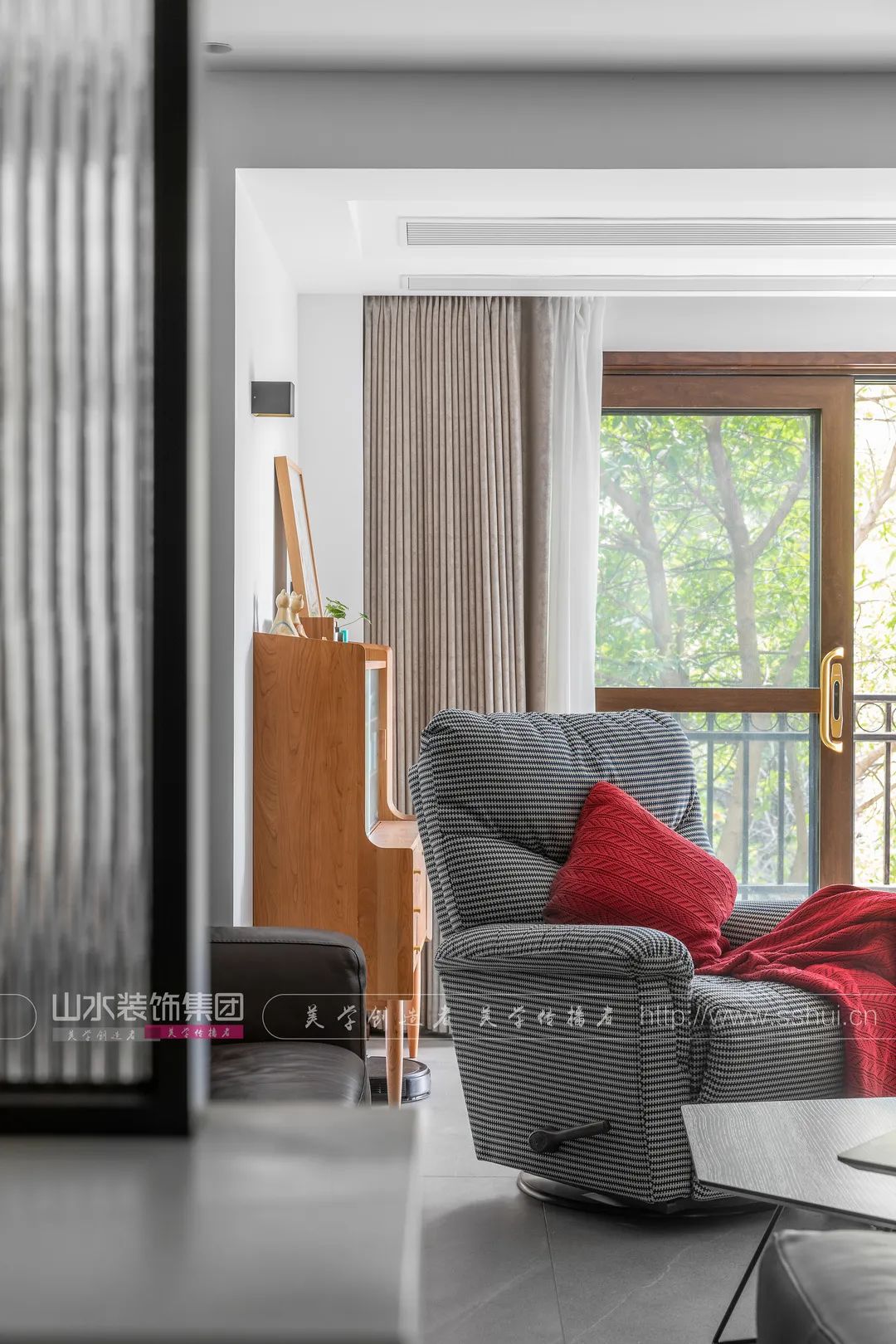 绿意盎然,现代生活与自然的完美融合丨张章-24