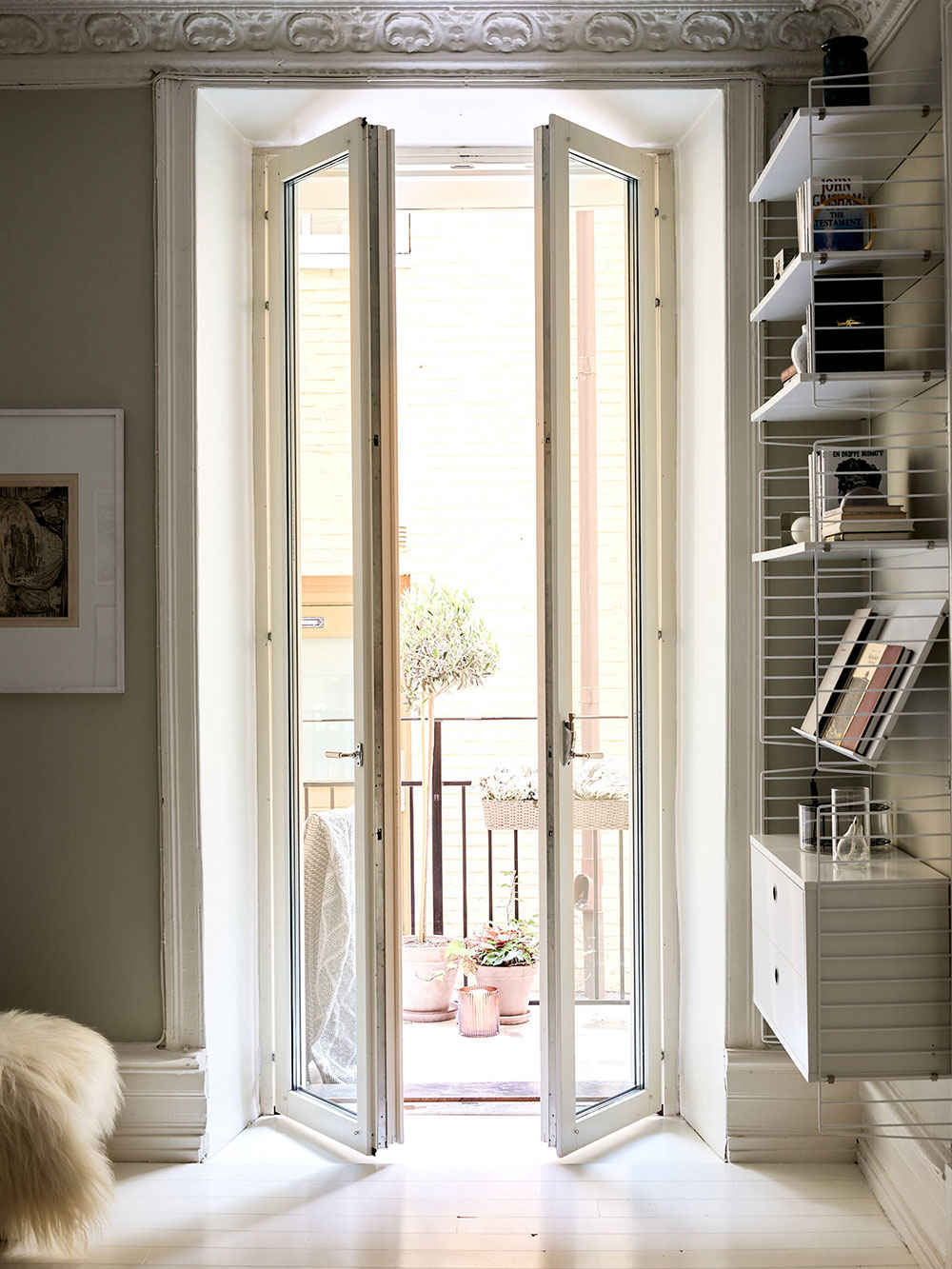 瑞典经典公寓的细腻内饰设计-13