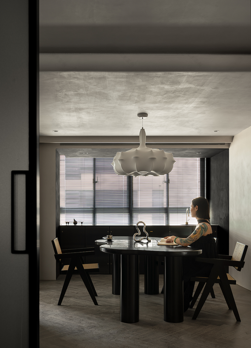 安徽合肥庐月湾 140㎡极简私宅丨中国合肥丨量子空间设计-0