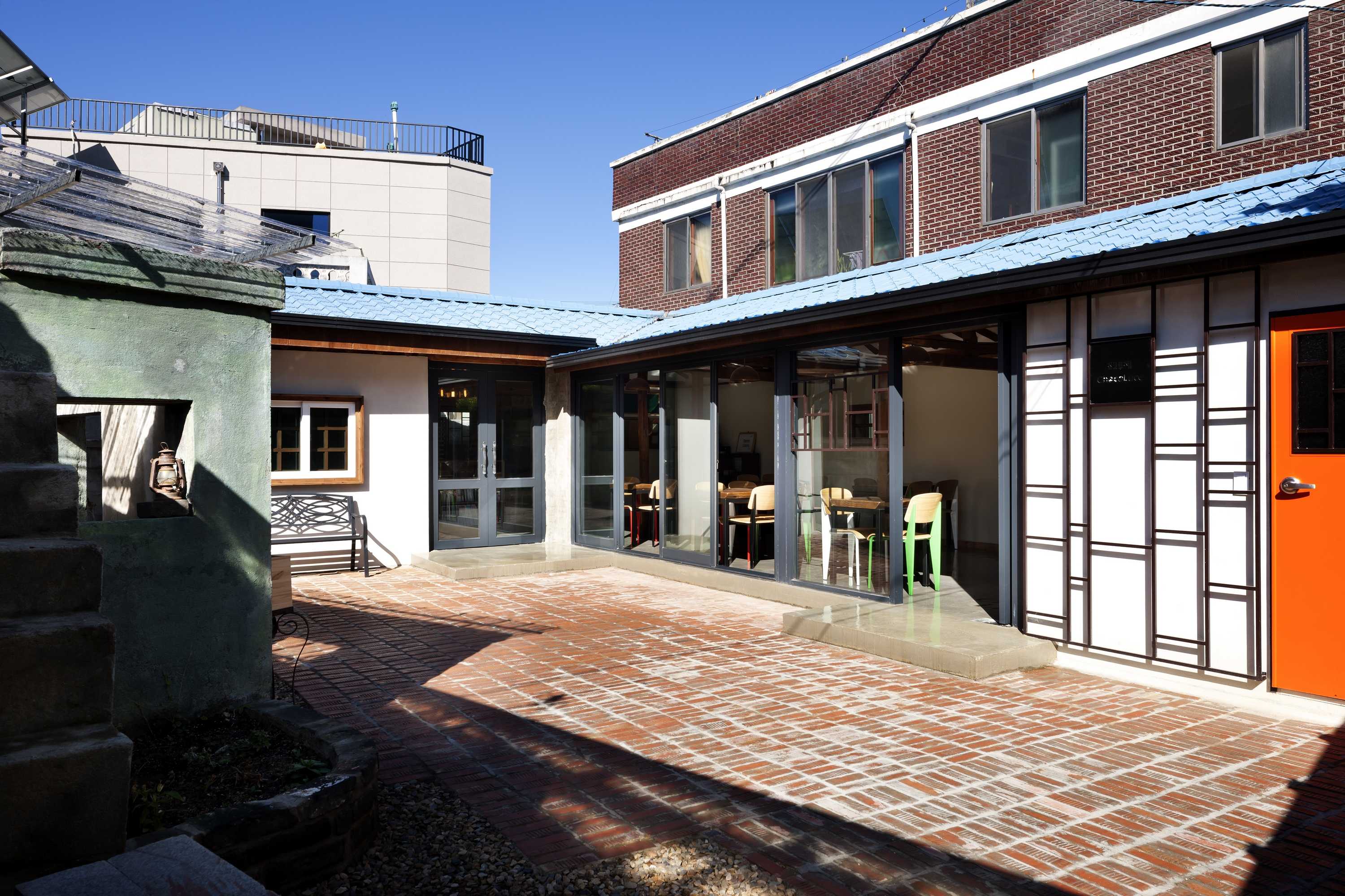 韩国"巧克力露西"小店,旧屋新生诠释甜蜜事业-18