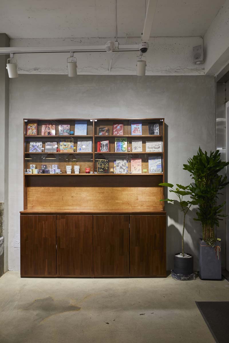 现代简约风 50 平咖啡厅&工作室&画廊设计-23