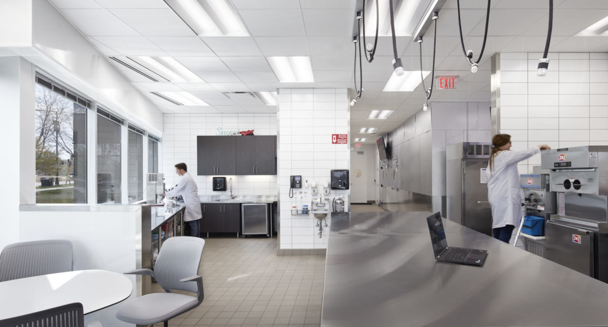 趣味与功能并重，DQ 全球总部室内设计展现现代风格-22