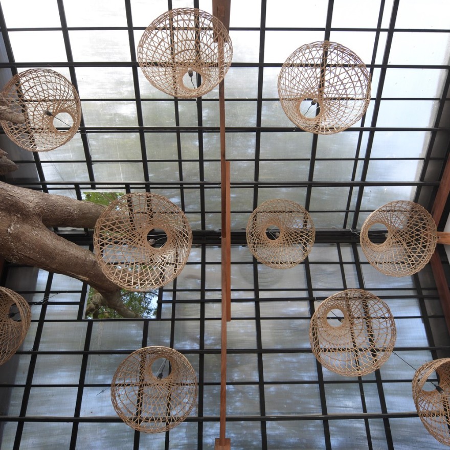 越南中部沿海城镇的生态咖啡馆-20