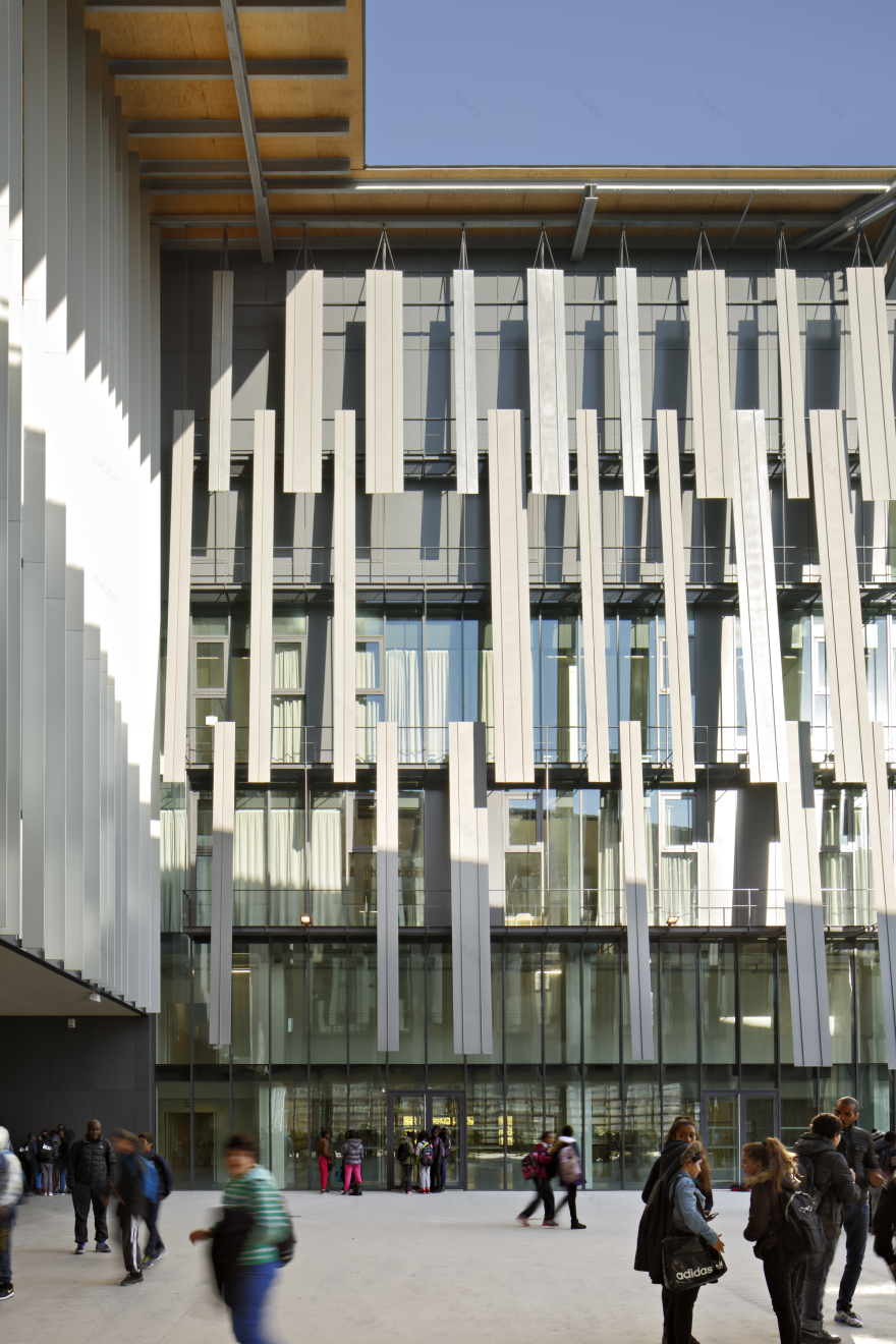 麦当劳公共设施综合体-23