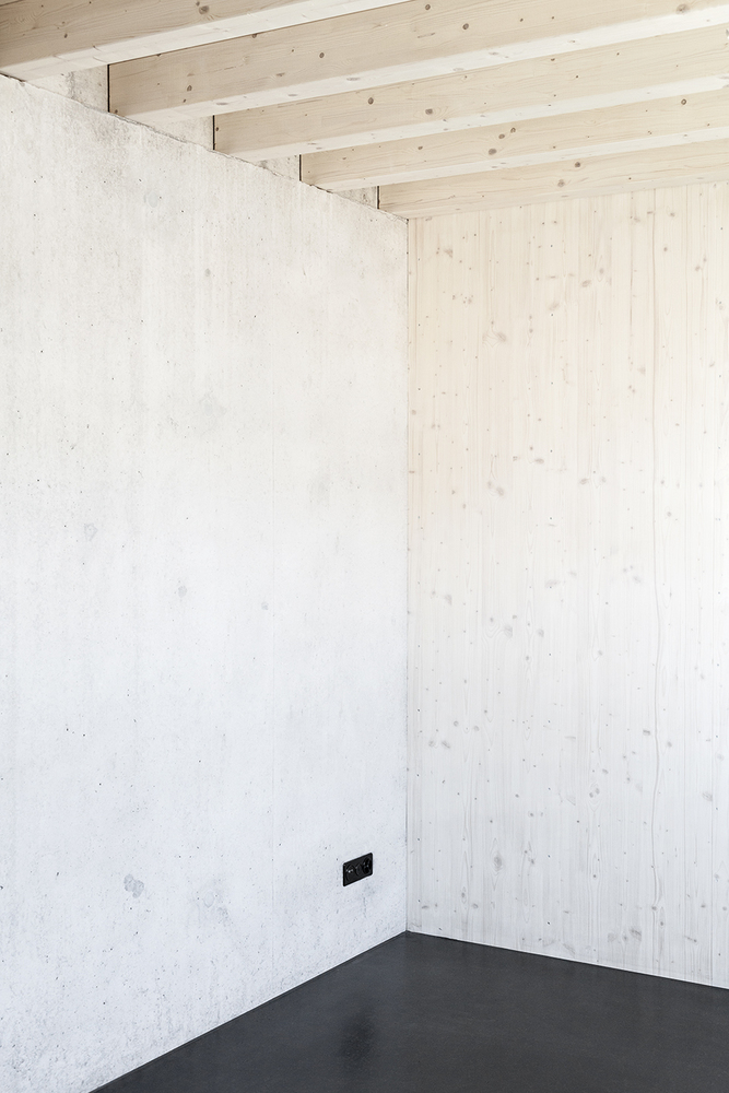 瑞士莱茵河畔的“城市空隙”建筑-35