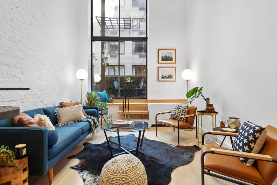 纽约格林威治村历史建筑中的温馨复式阁楼-1