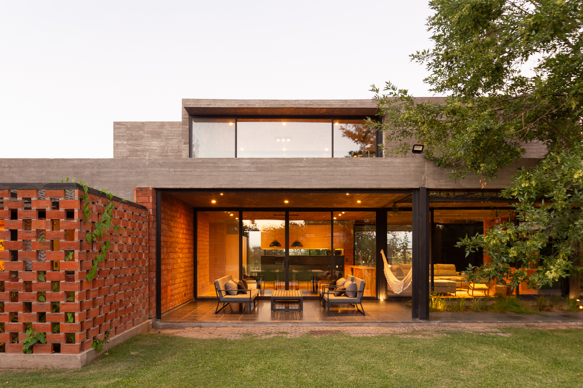 七庭院之屋丨阿根廷丨Arquitectura Spinetta-29