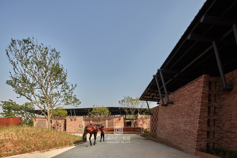成都万华--砖叠马场 – 成都达根斯马术俱乐部-21
