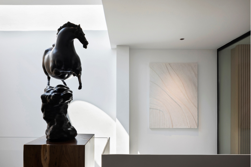 在家拥有一座迷你美术馆丨中国东莞-35