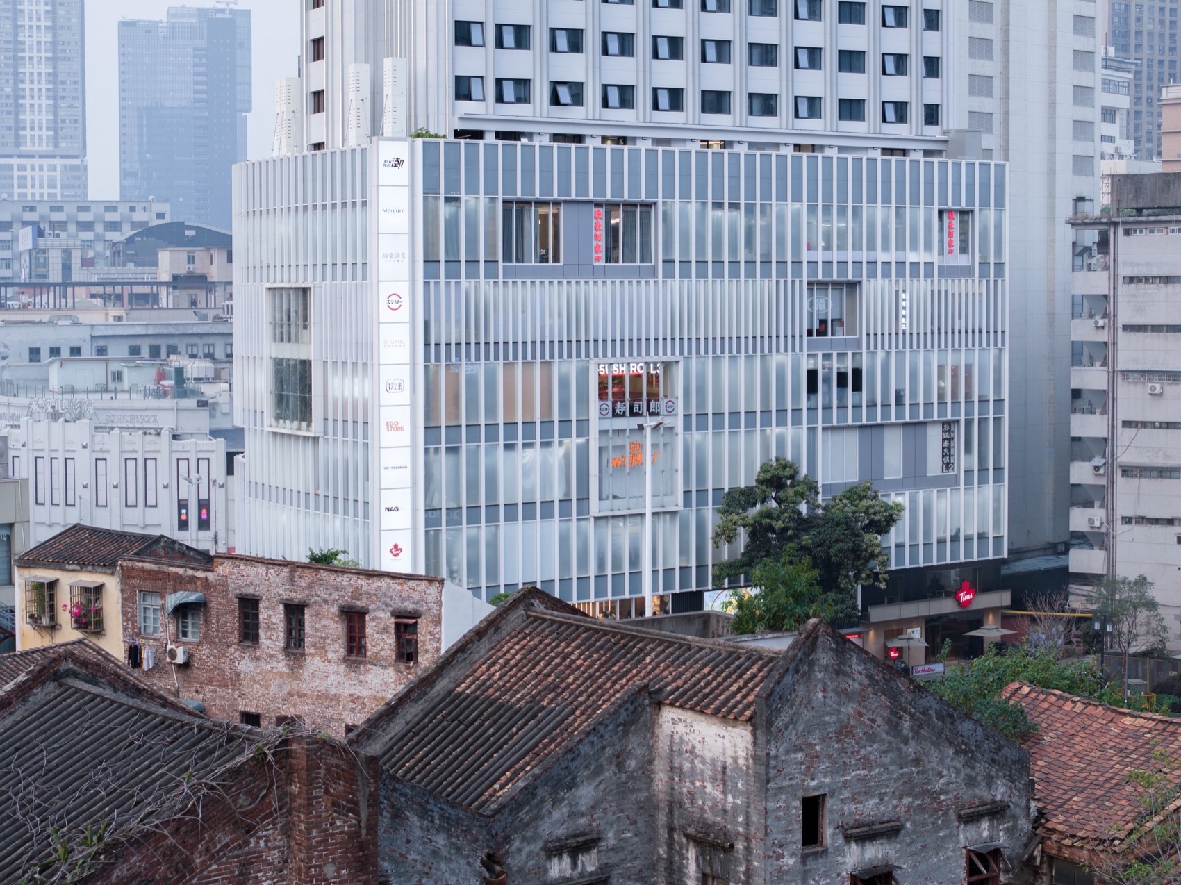 北京路粤•潮楼NEW IN丨中国北京丨广州市竖梁社建筑设计有限公司悬亮子工作室-23