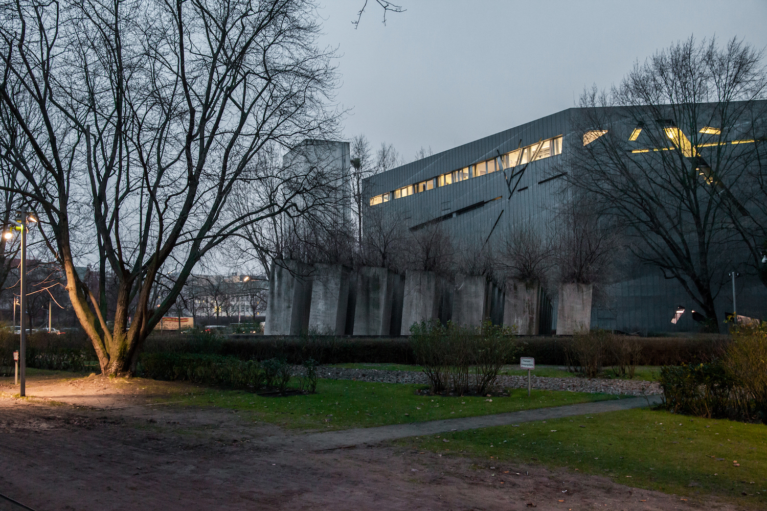 Jewish Museum Berlin / Studio Libeskind | Classics On Architecture Lab-4