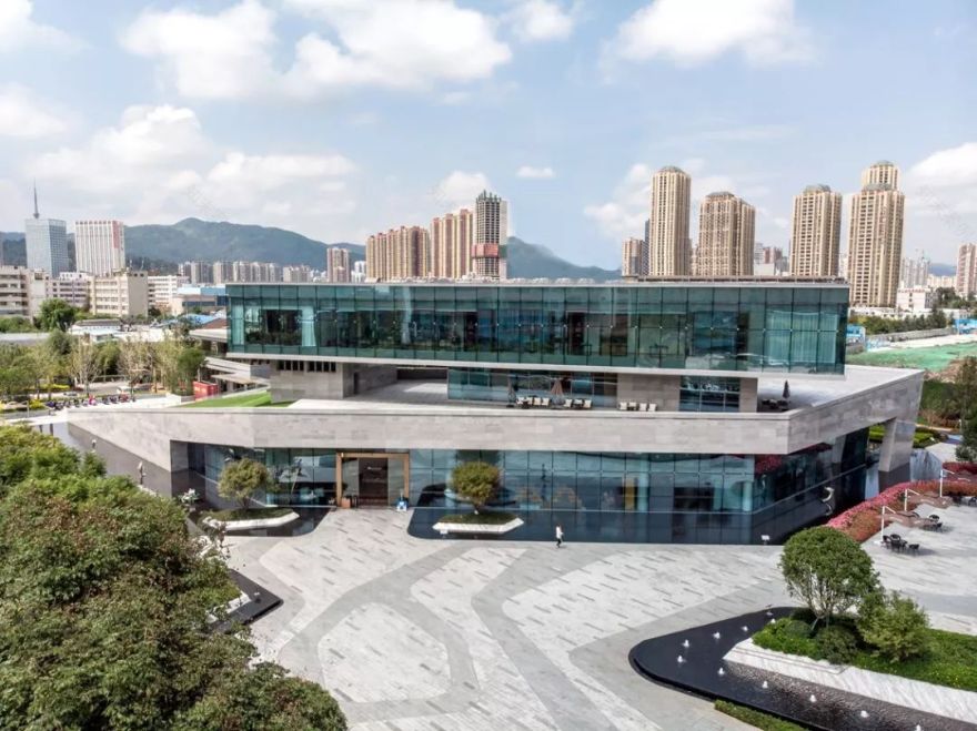 山水之间的城市客厅——昆明佳兆业城市广场-7