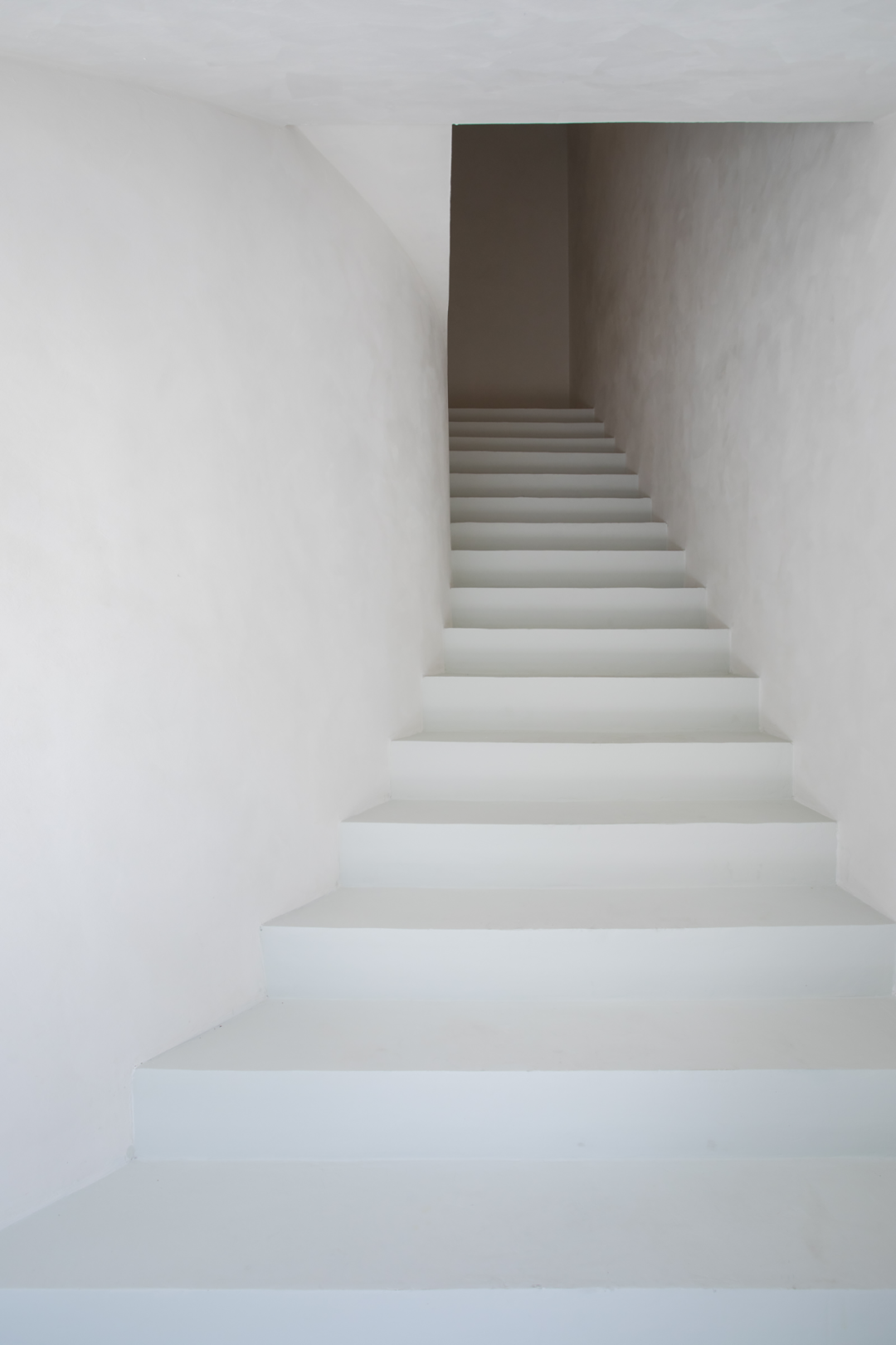 巴西先锋，粗野的极简丨Mariana Schmidt-14