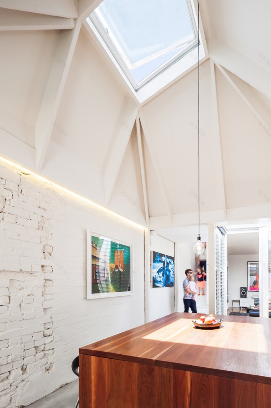 光筒——澳洲现代独立住宅-15