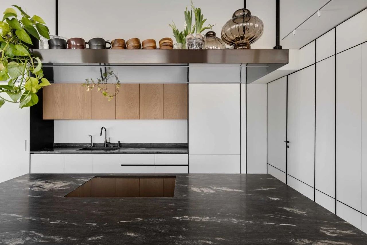 顶层简奢大宅丨Aviram Kushmirski 设计工作室-26