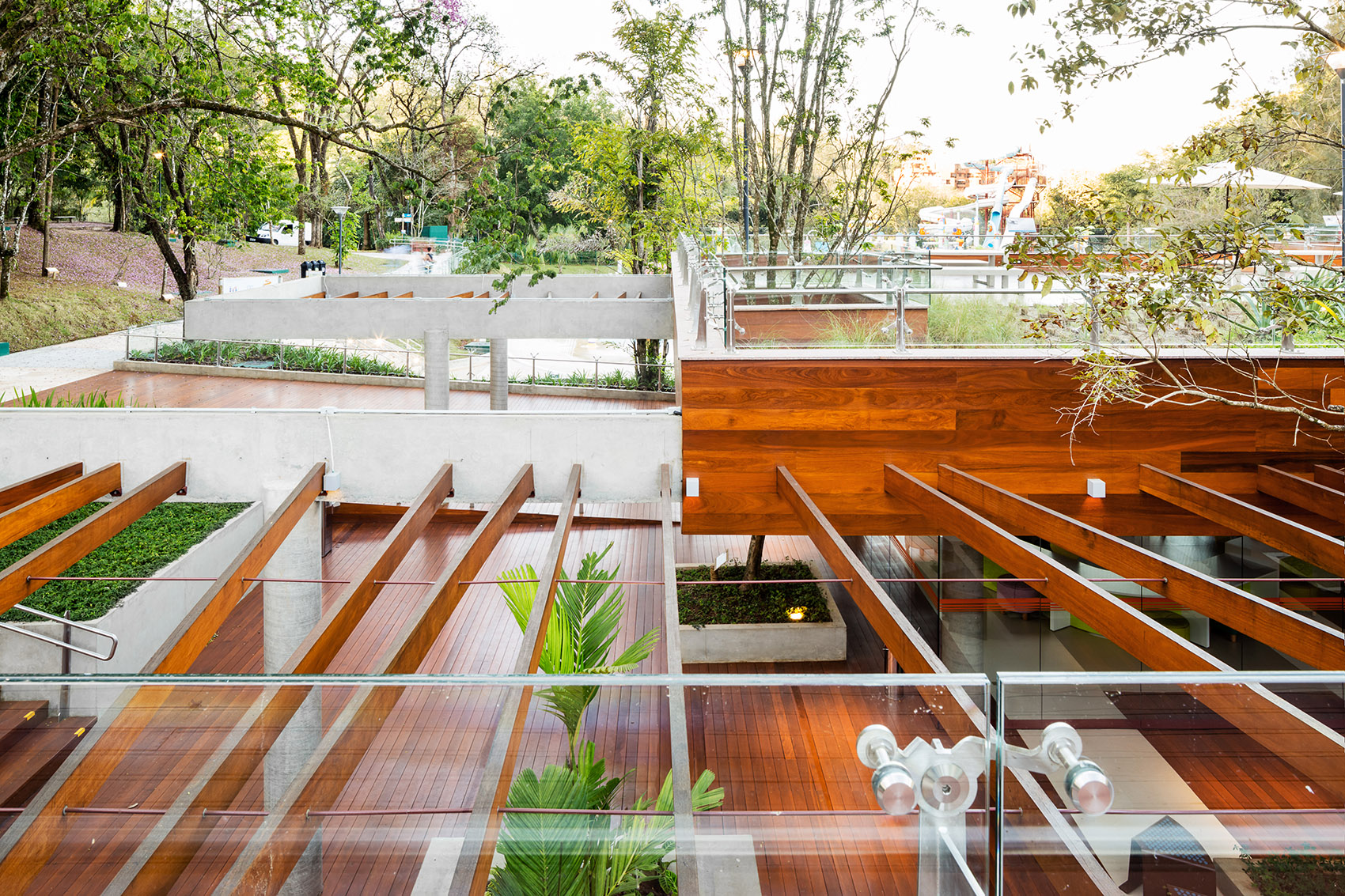 圣佩德罗大酒店新建休闲区，巴西 / Levisky Arquitetos｜ Estratégia Urbana-76