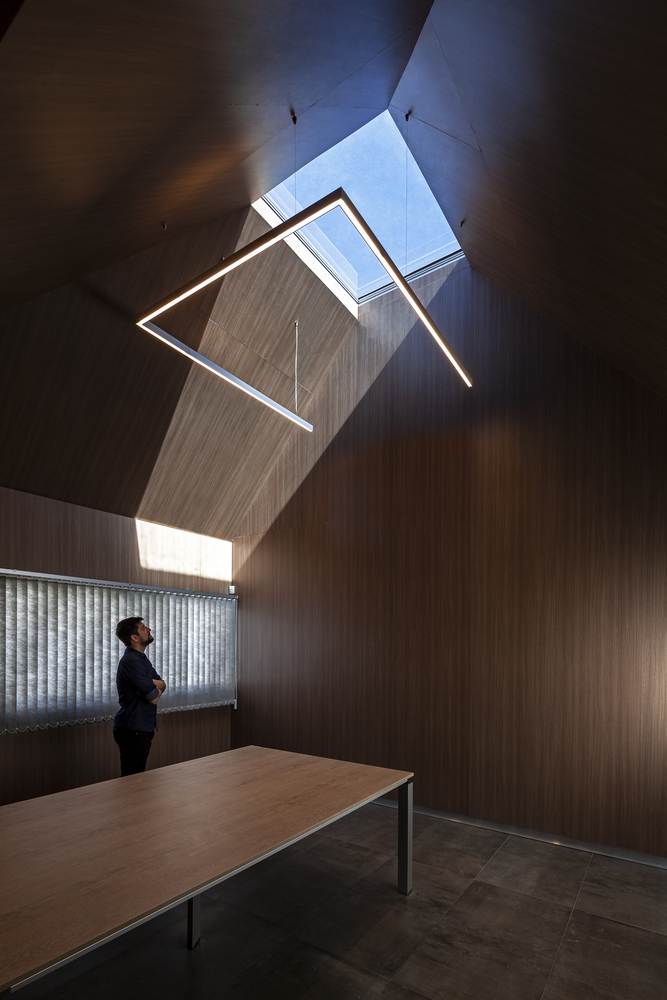 阿根廷 SCC·Villa Clinic 的多面膜设计-48