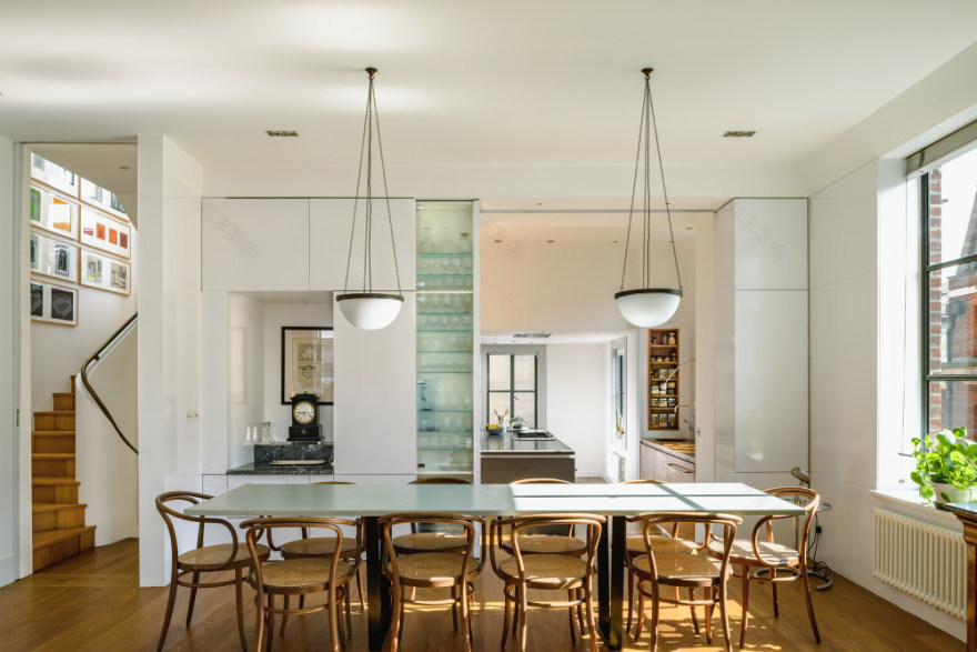 伦敦市中心“倒置之家” | 现代主义大师芭芭拉·韦斯的设计杰作-9