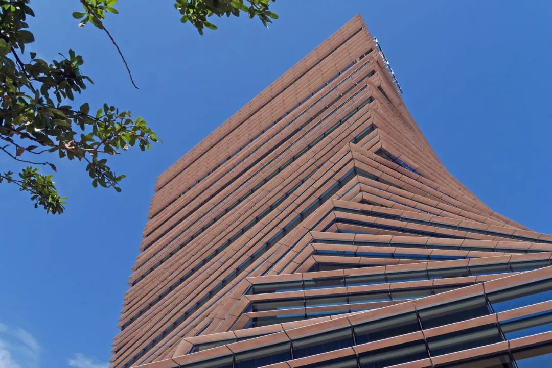 隈研吾的“石”与“木”之歌-55