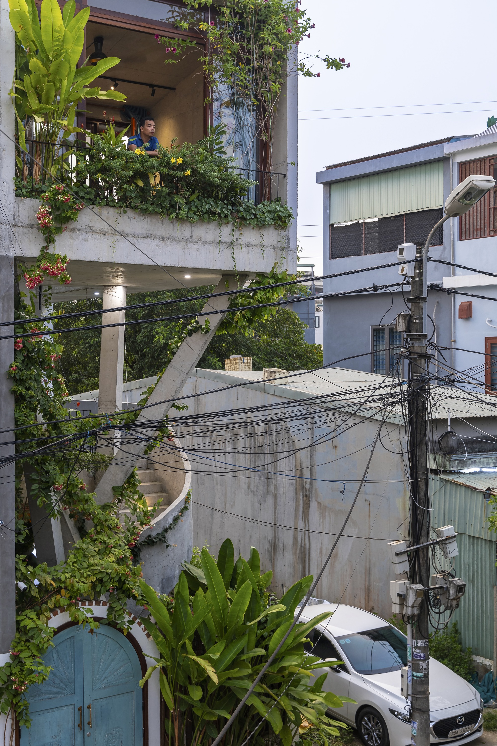 鸟巢屋丨越南丨Ho Khue Architects-24