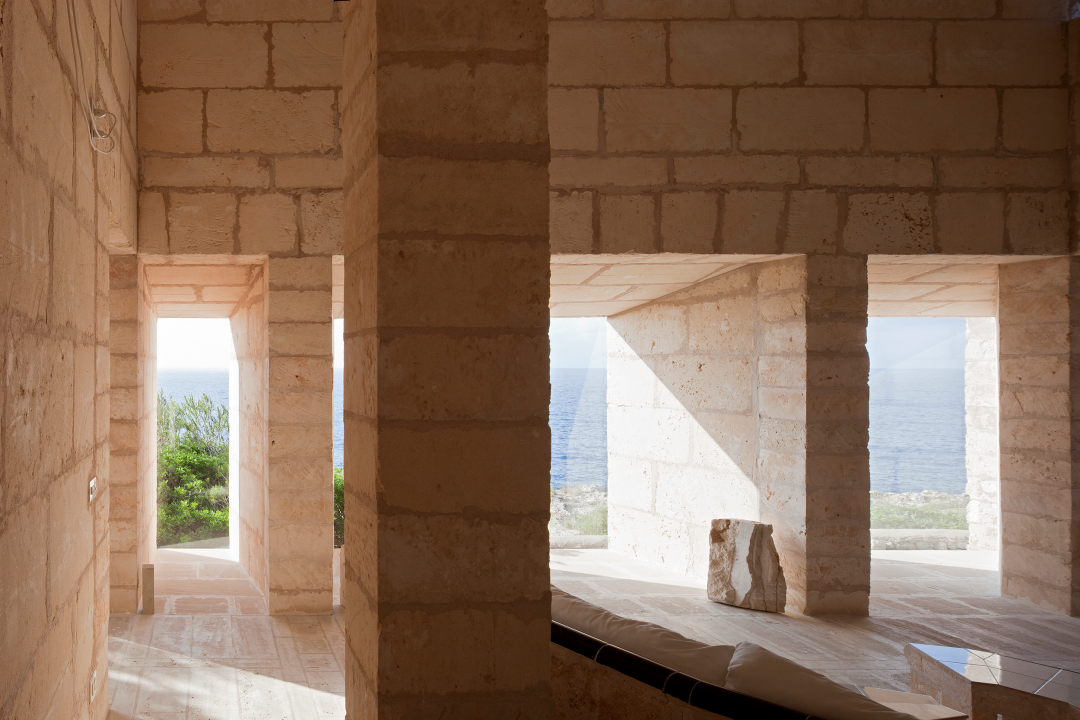 罐头清单或能利斯(具体含义需根据更多上下文来确定)丨西班牙丨约翰·伍重-47